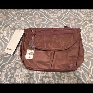 NWT Lululemon Quicksand Festival Bag